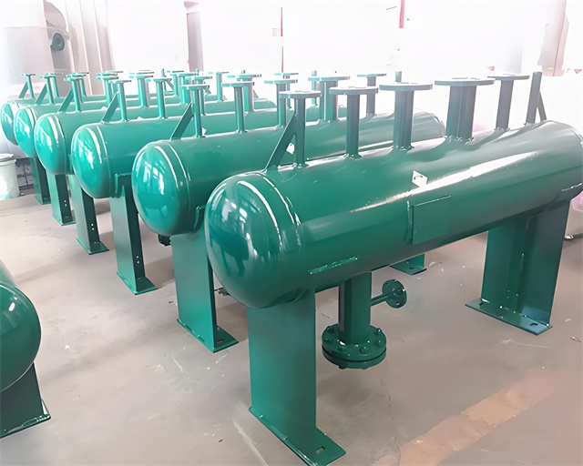 锅炉阿坝阿坝阿坝分汽缸工作压力 0.8‑2.5MPa 工业蒸汽分配分气缸